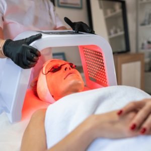 red light led therapy is a good treatment for rosacea